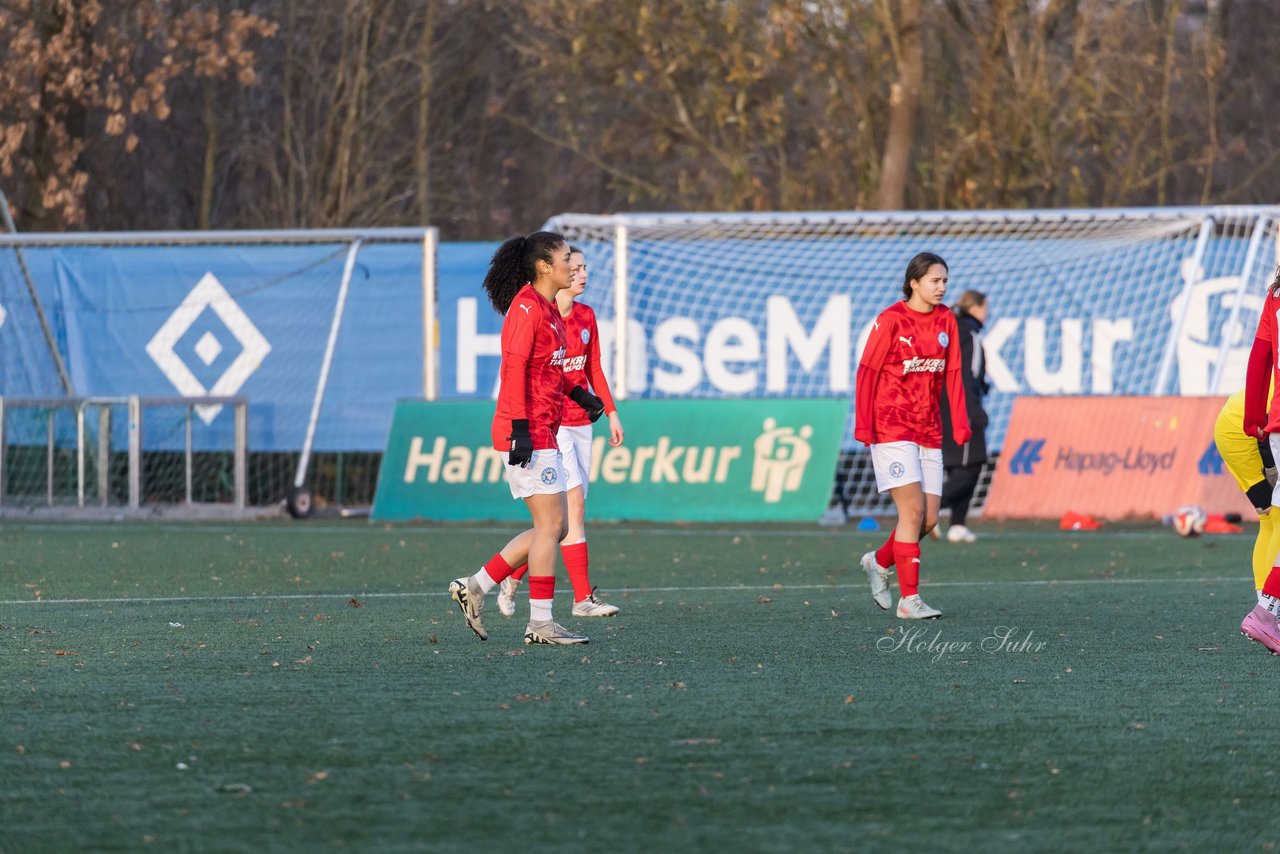 Bild 276 - wBJ Hamburger SV - Holstein Kiel : Ergebnis: 8:0